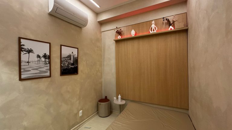 49b8971a-ba06-4d9f-a577-1a6e9699c77a